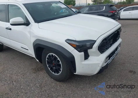 2024 Toyota Tacoma Trd Off Road 4Wd z USA, uszkodzony, nr VIN 3TYLB5JN9RT003413